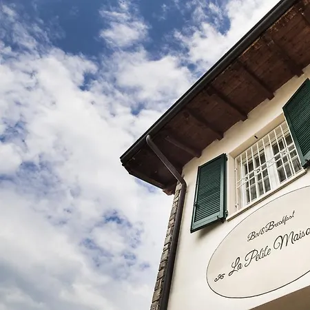 Bed & Breakfast La Petite Maison Puegnago del Garda