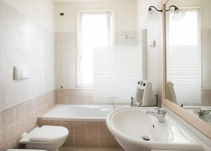 La Petite Maison Bed & Breakfast Puegnago